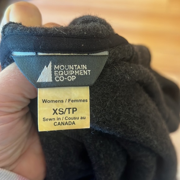 MEC Mountain Equipment Co-op Women’s XS Grey Wool Jacket - Picture 6 of 6